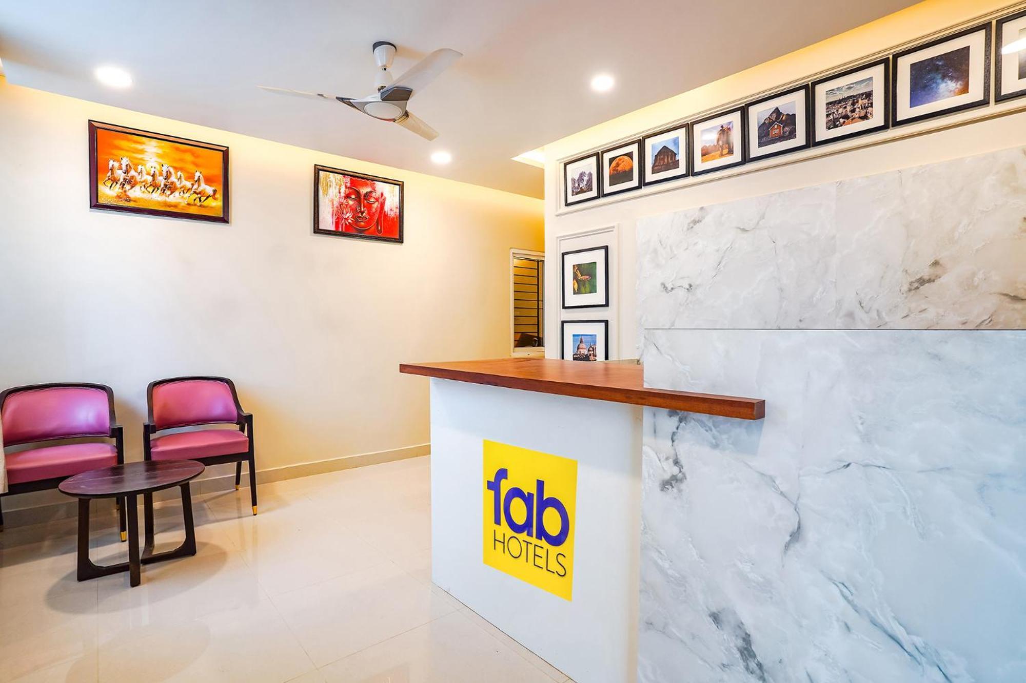 העיר בנגלור Fabhotel Memories Inn מראה חיצוני תמונה